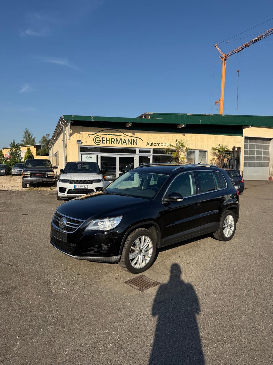 Volkswagen Tiguan 2,0TDI Sport & Style 4Motion*Leder*Kamera