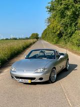 Mazda MX5 NBFL 1.9L 16V - Mazda MX-5 mit Benzin-Antrieb: Cabrio, Nb
