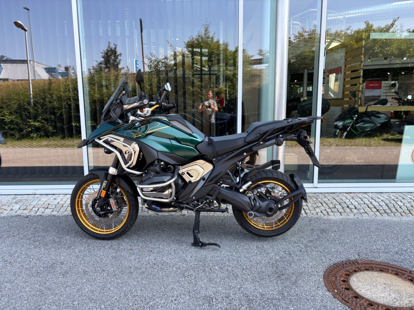 Fahrzeugabbildung BMW R 1300 GS Option 719 Sportfederung
