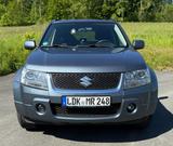 Suzuki Grand Vitara 2.0 Club Family Club Family - Suzuki Grand Vitara: 2.0