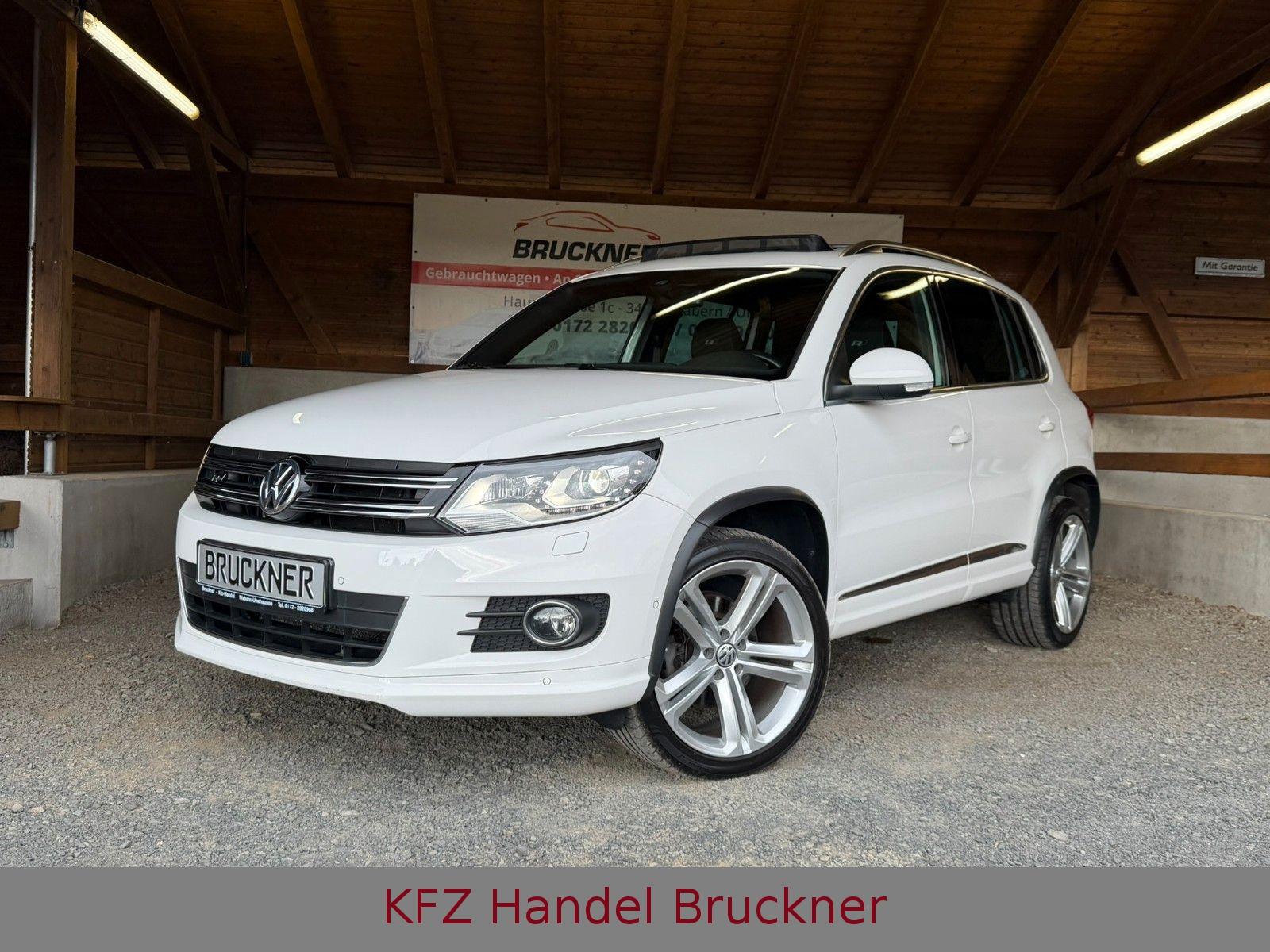 Volkswagen Tiguan 2.0 TDI 4Motion R-LINE*PANO*AHK*XENON*RFK
