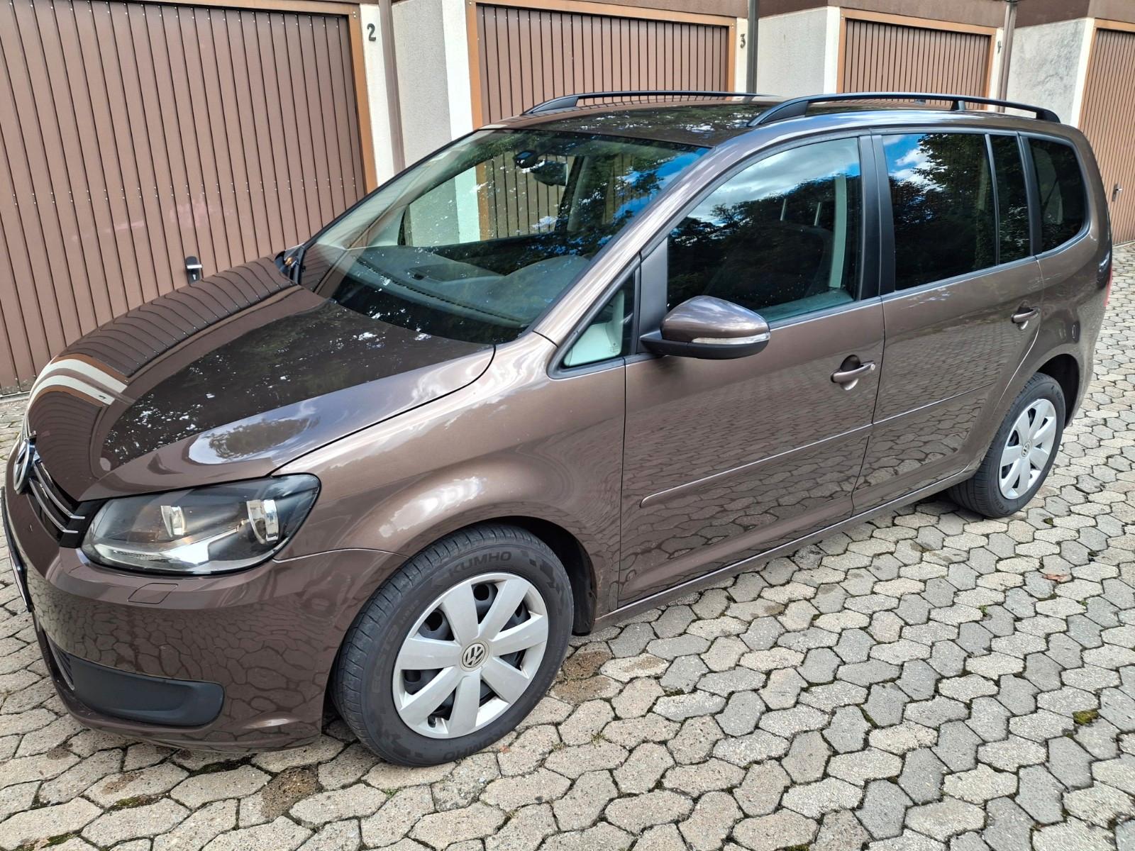 Volkswagen Touran Comfortline HU 1/2027 7-Sitzer