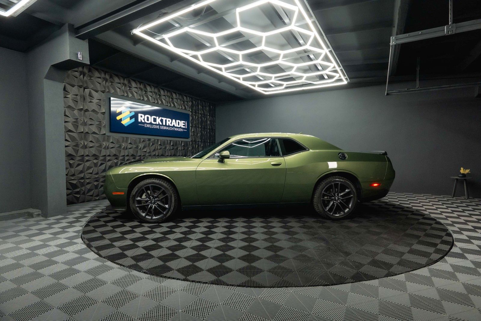 Fahrzeugabbildung Dodge Challenger 3.6 V6 4x4 GT SRT Styling *LED*19%*