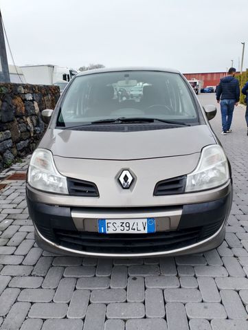 Renault Modus Grand Modus 1.5 dCi 75CV Wave