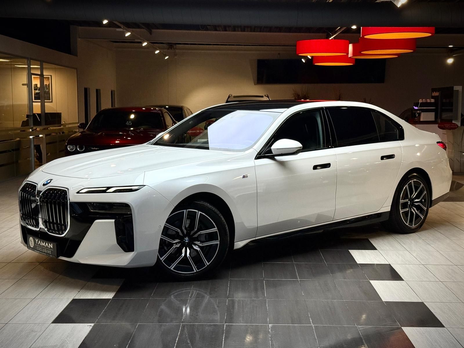 BMW 740 2024, 3.0D dīzelis, Automāts, Sedans, Balts — Latvijā
