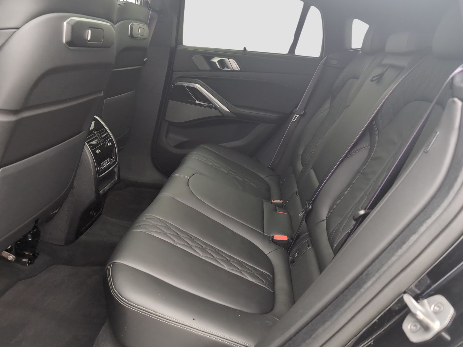 BMW X6 M60 - Bild 9