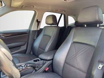 BMW X1 - 10