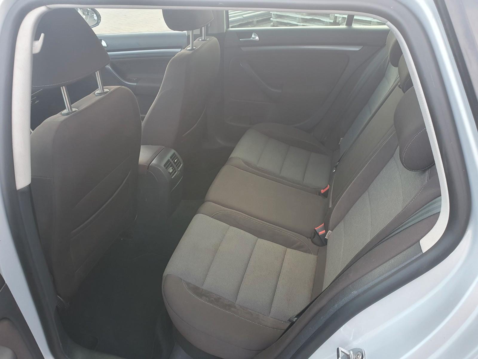 Volkswagen Golf 2012 — photo 8
