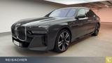 BMW 740d A xDrive M-Sport,SkyLou,AHK,Standh,21" - BMW 740 in Augsburg