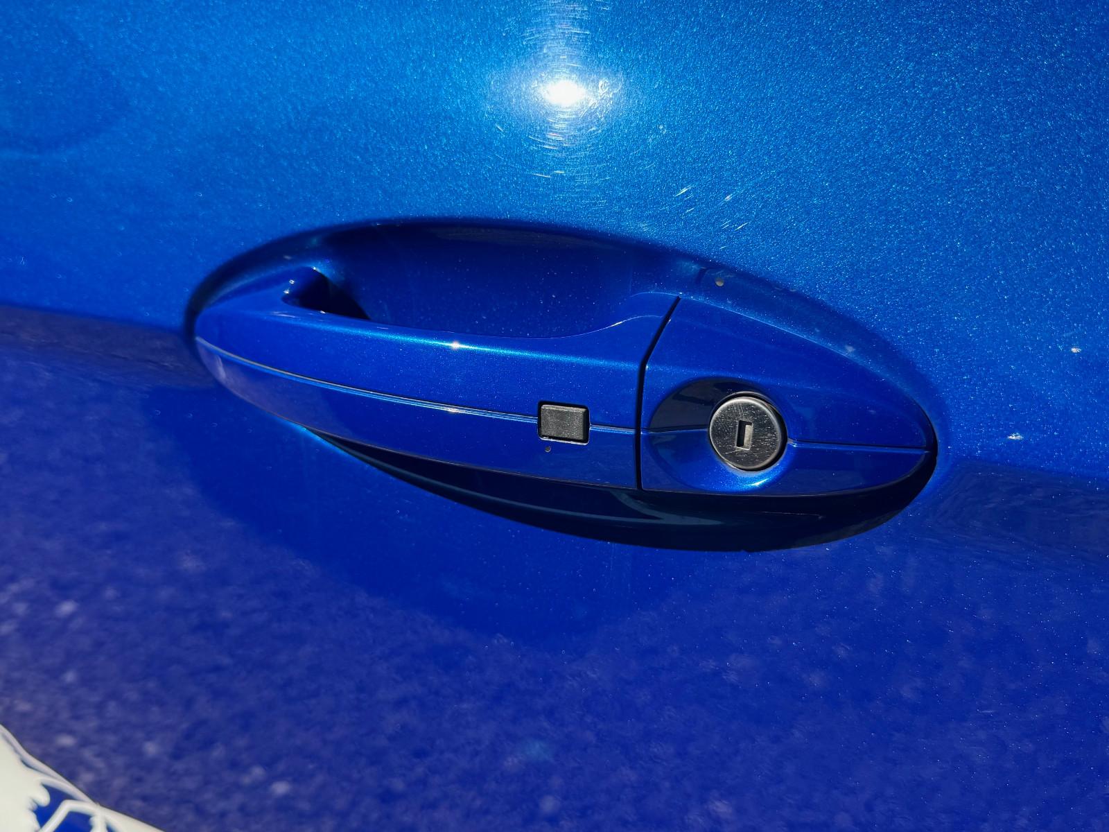 Ford EcoSport 2015 — photo 9