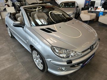 Peugeot 206 Cabriolet CC Platinum *TÜV NEU* Alu*Navi*