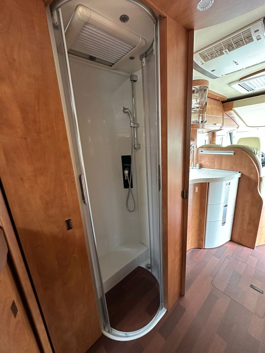 Fahrzeugabbildung Carthago Chic C-Line 4.9 LE L  sehr viele Extras