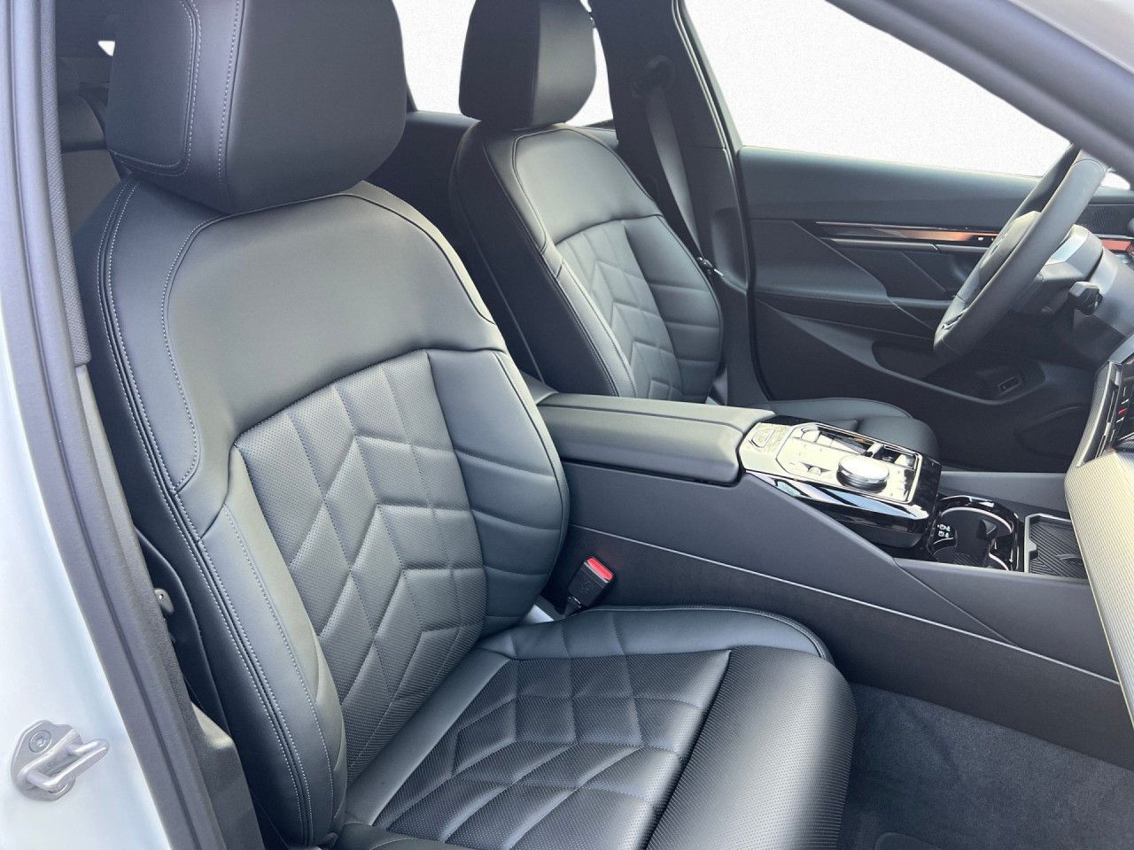 BMW i5 - Bild 13