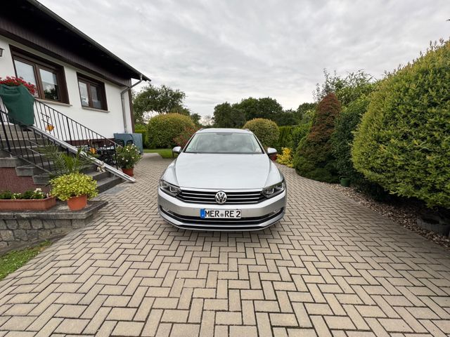 VW Passat Variant 2.0 TDI DSG Comfortline Varia...