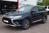 Mitsubishi Outlander Plus 4WD 7 Sitze LED - blaue Mitsubishi Outlander