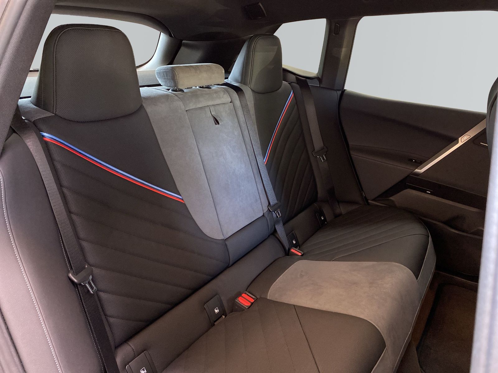BMW iX - Bild 10