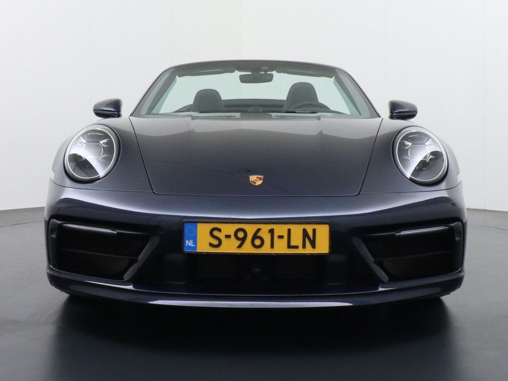 Porsche 992 Cabrio 3.0 Carrera S Sport Design | Sport Ch
