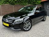 Mercedes-Benz C 200d Automatik LED Navi Parkhilfe Sitzhzg. - Mercedes-Benz C 200 in Leipzig