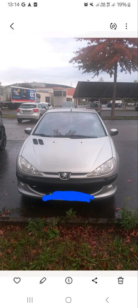 Peugeot 206