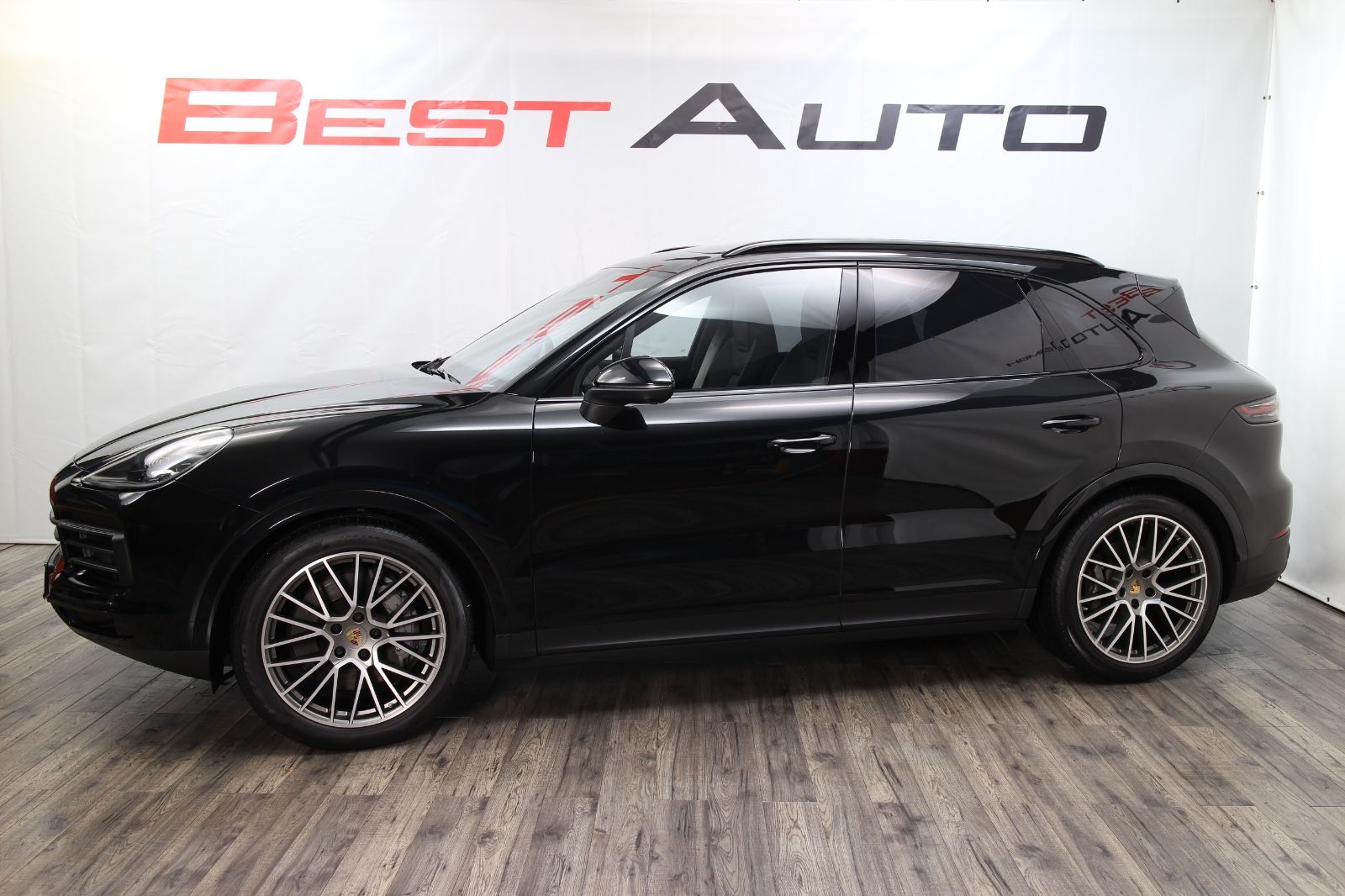 PORSCHE Cayenne S Platinum Edition HeadUp Keyless Memory