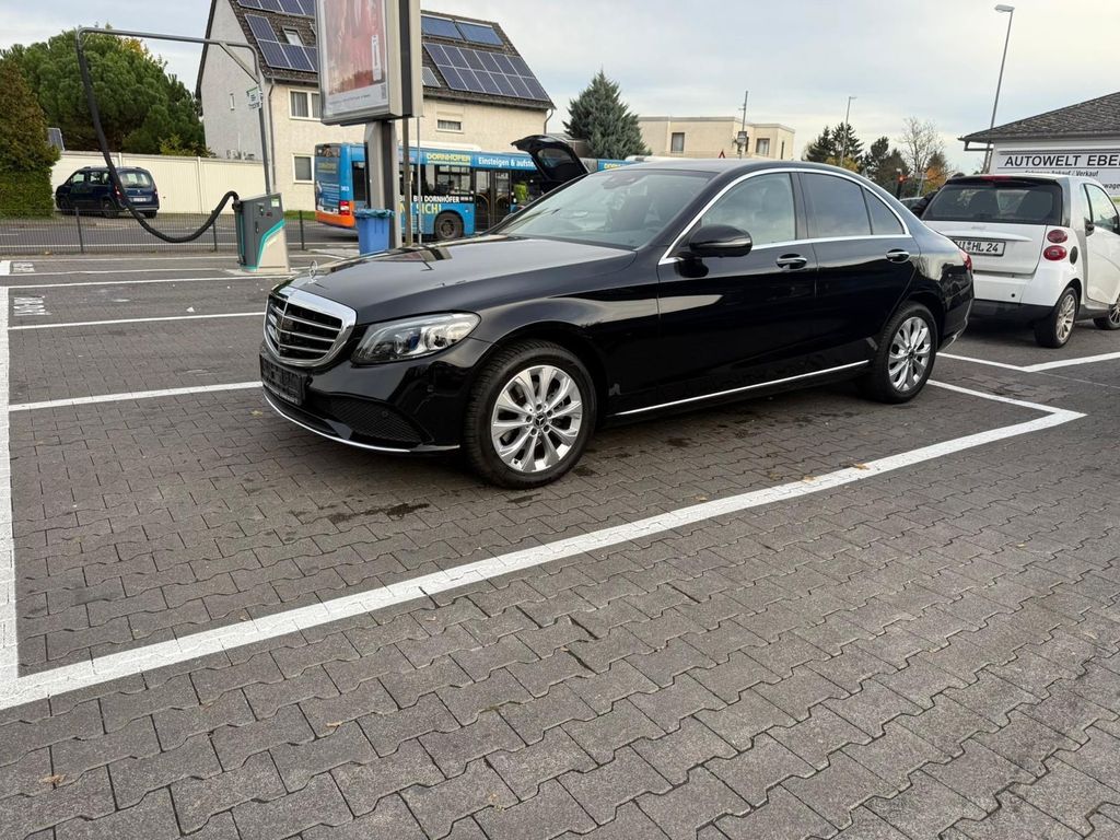 Image of Mercedes-Benz C 220