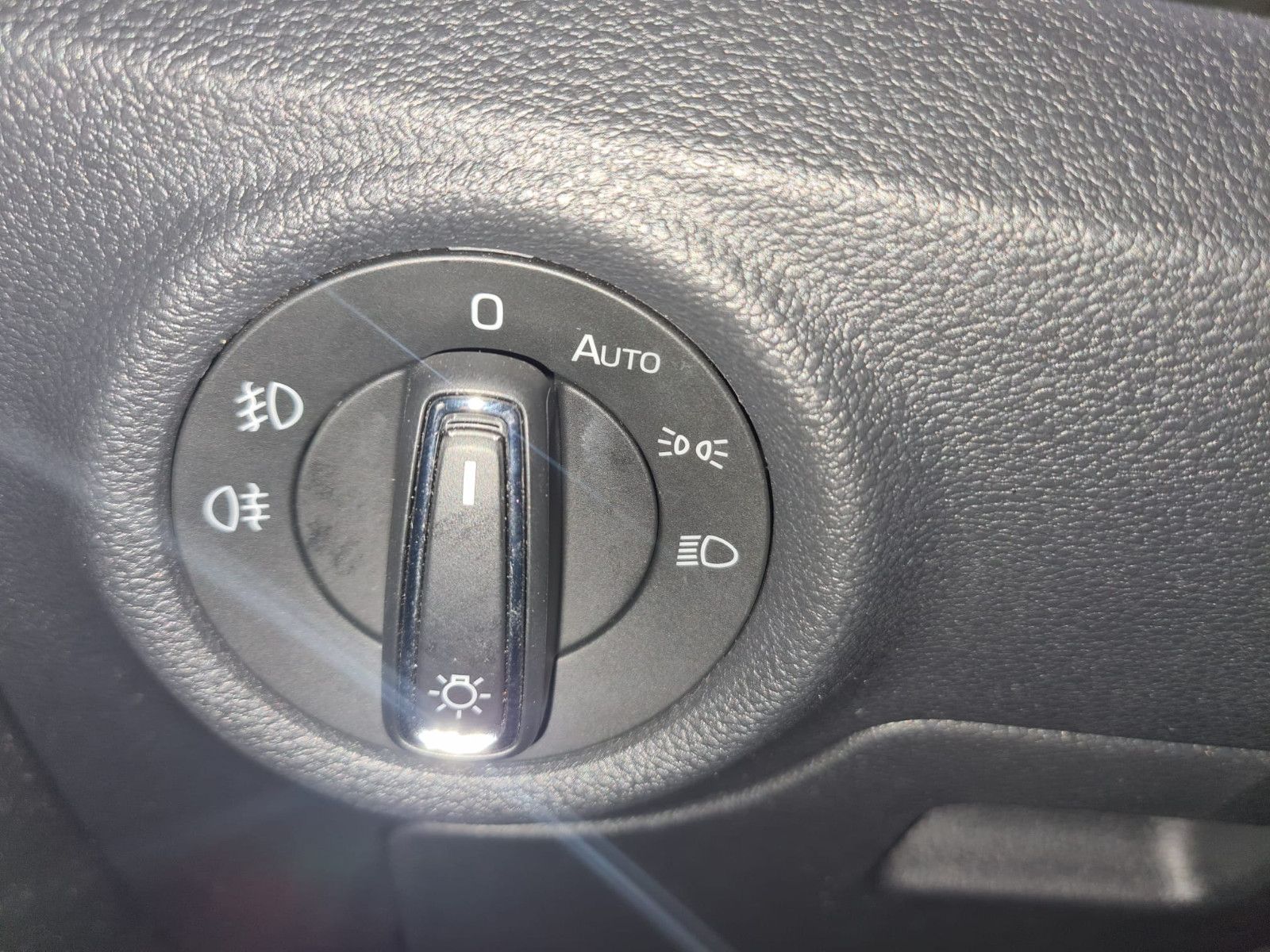 Fahrzeugabbildung SKODA Scala Monte Carlo / NAVI / KAMERA