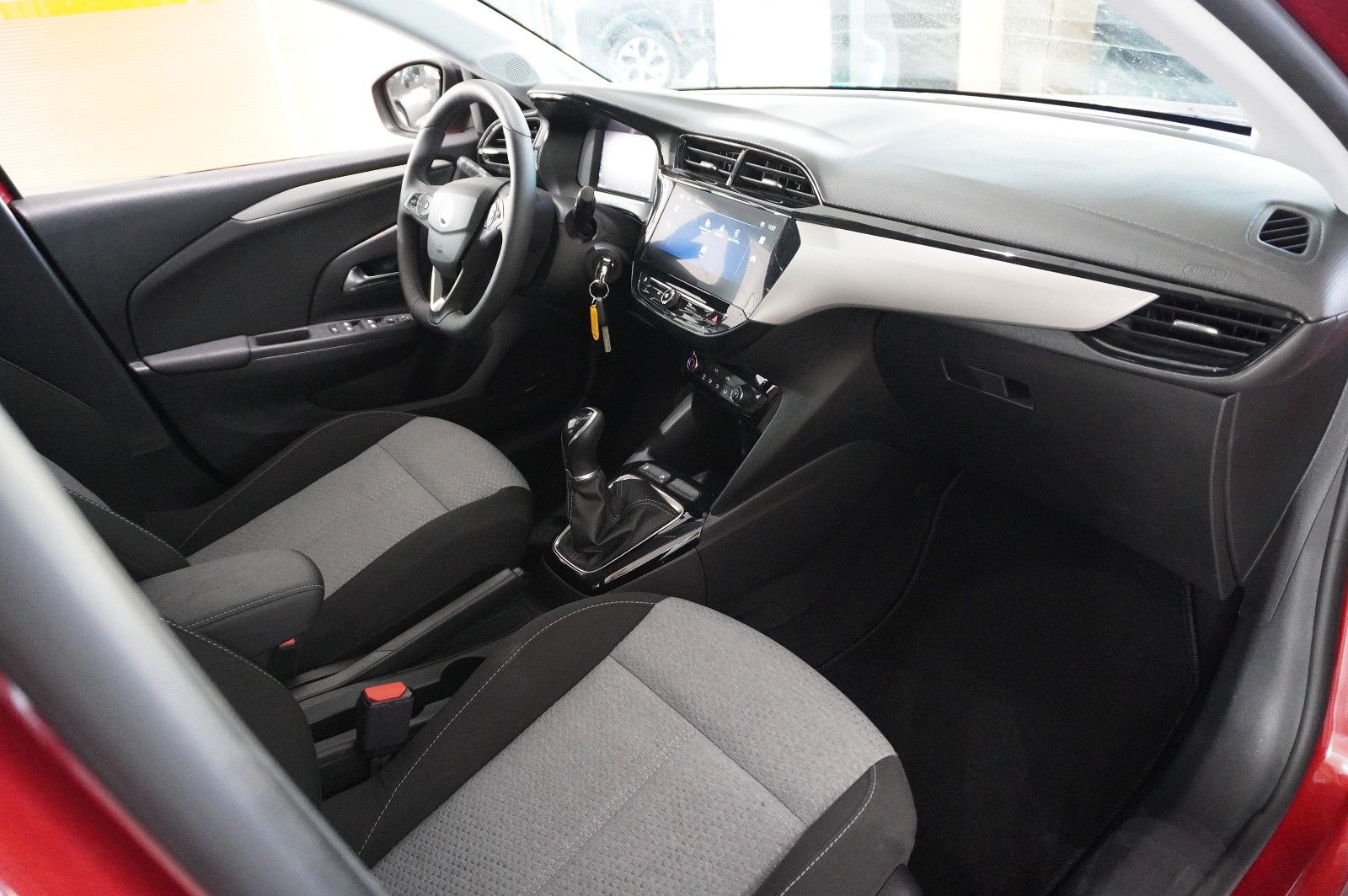 Fahrzeugabbildung Opel Corsa F 1.2 FACELIFT NAVI/LED/KAMERA/VIRTU./DAB+