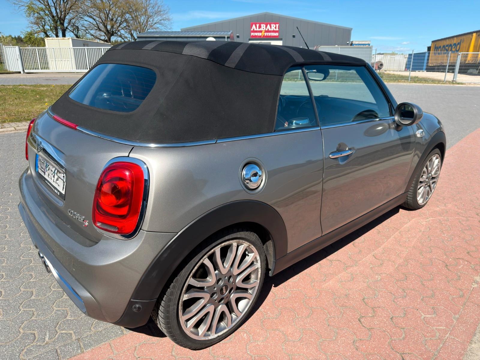 MINI Cooper S Cabrio 