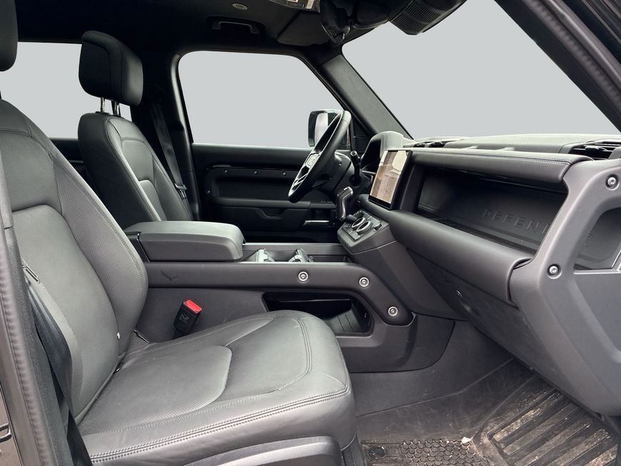 Land Rover Defender 130 D300 X-Dynamic HSE foto 3