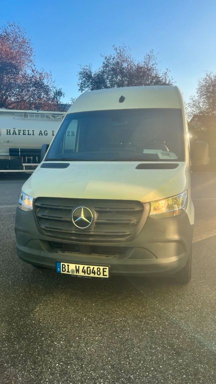 Image of Mercedes-Benz Sprinter