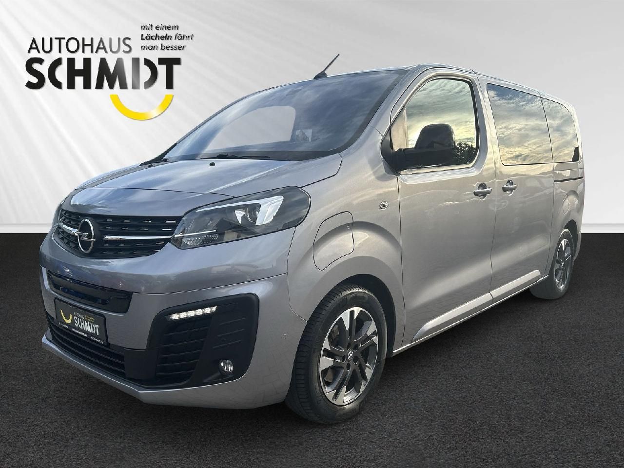 Fahrzeugabbildung Opel Zafira Life Electric Tourer M 75kw