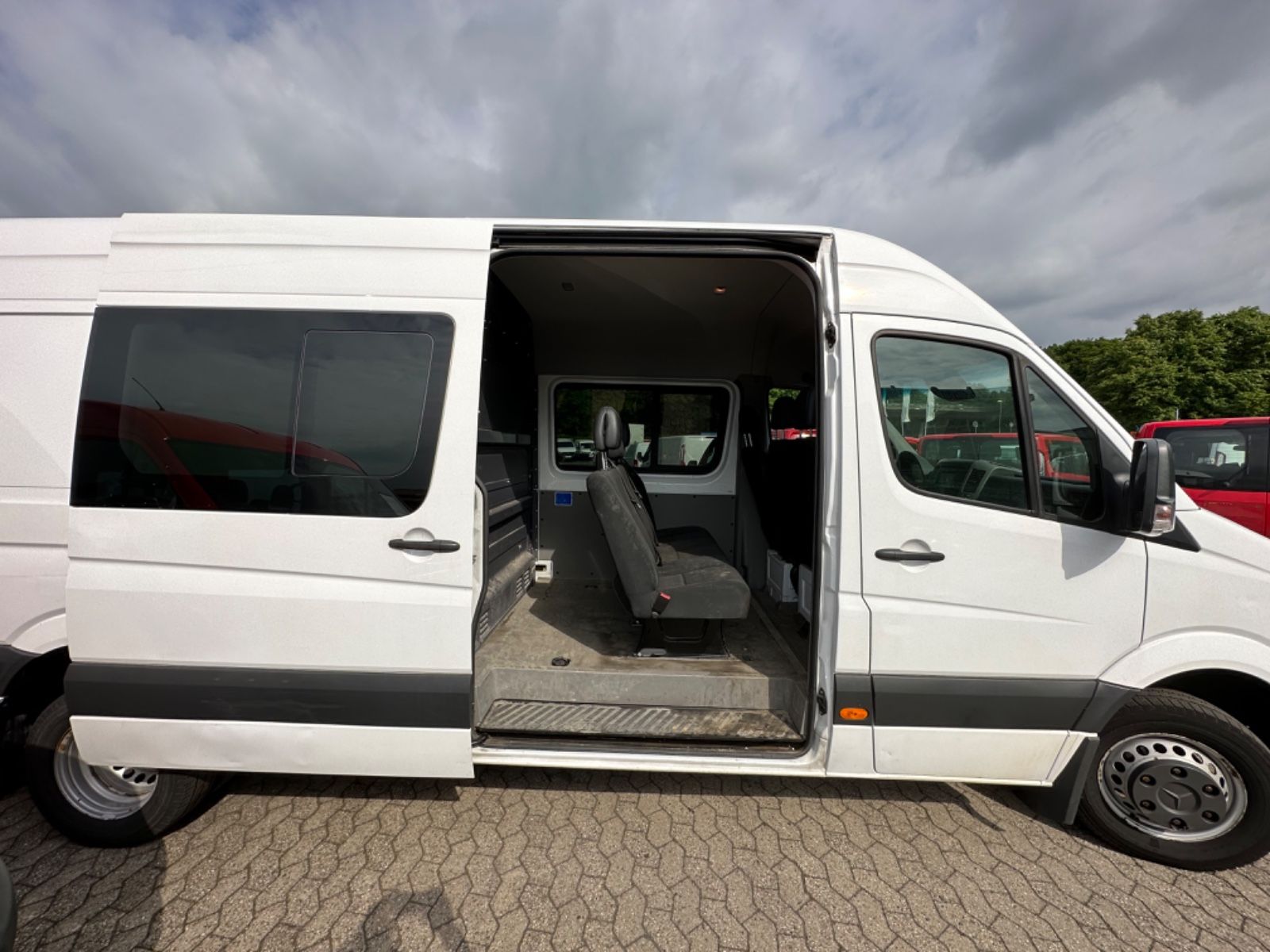 Fahrzeugabbildung Mercedes-Benz Sprinter Mixto 416*Klima*Navi*PDC*6.Sitzer