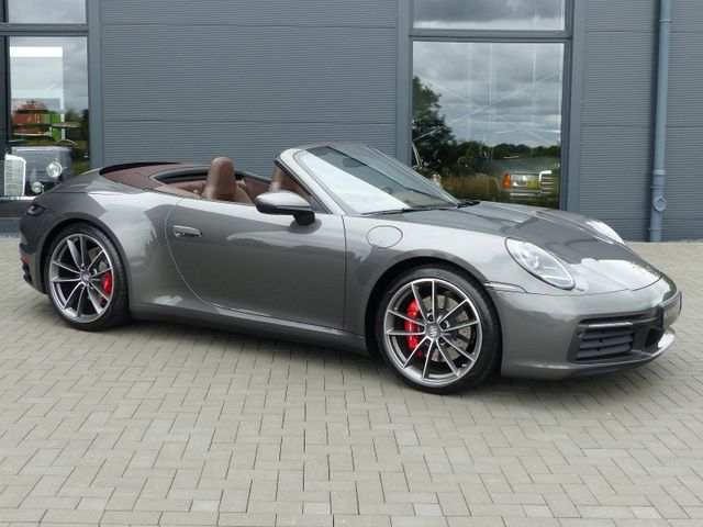 Porsche 992 Carrera 4 S Cabriolet *Approved