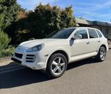 Porsche Cayenne 3,0 TD Tiptronic - - Porsche Cayenne aus 2010 mit Diesel-Antrieb