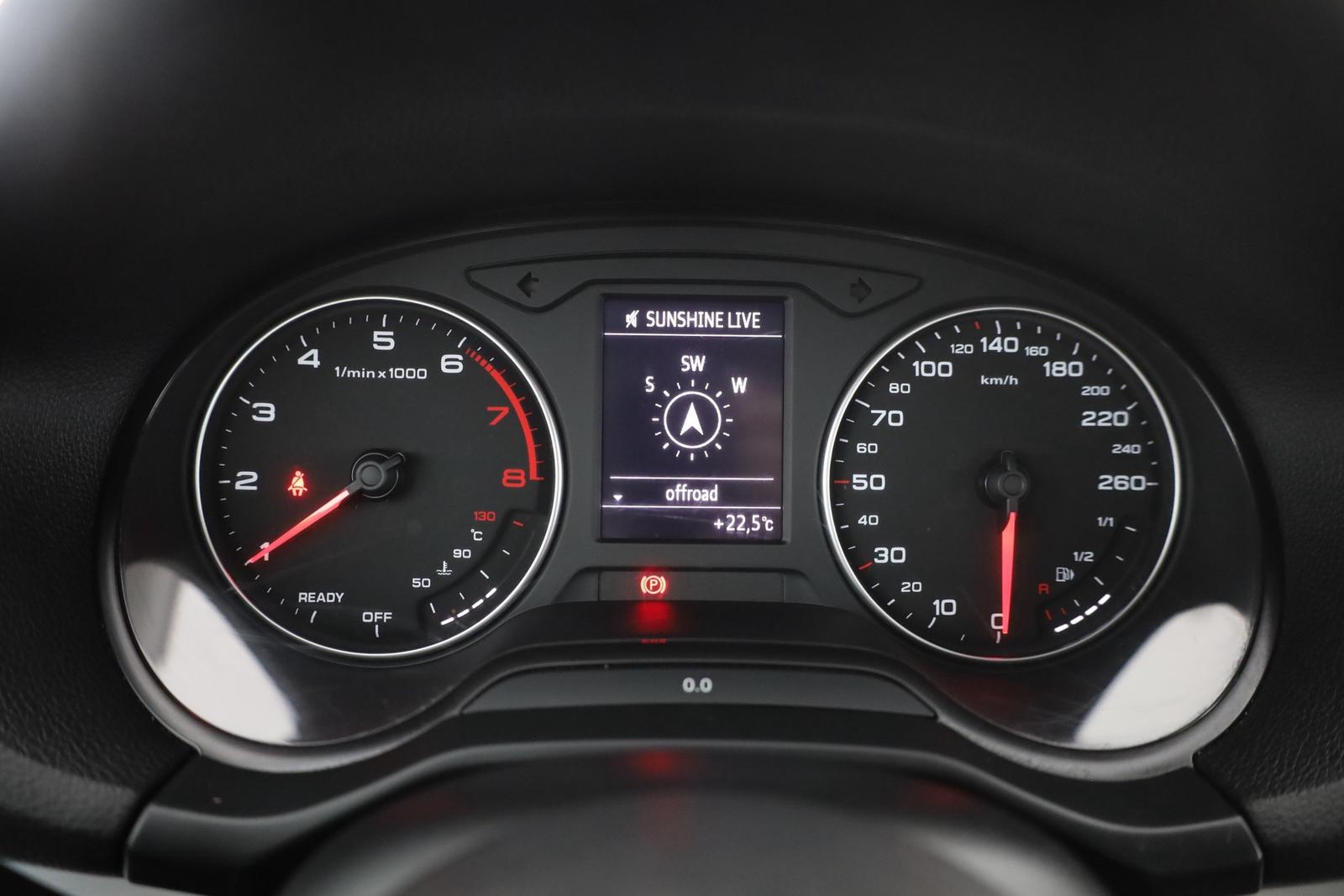 Audi Q2 30 TFSI Sport Navi Sitzheizung AHK