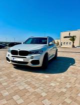 BMW X5 F15 M Paket Drive30d - - BMW X5 Gebrauchtwagen in Hamburg