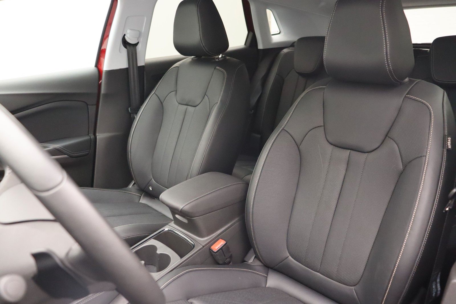 Fahrzeugabbildung Opel Grandland 1.2 Elegance NAVI LED MEMORY
