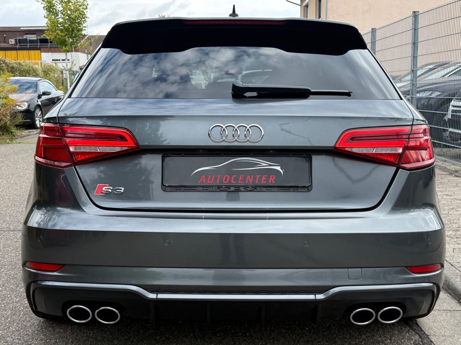 Audi S3 Sportback 2.0TFSI quattro S-Tronic Exclusive foto 9