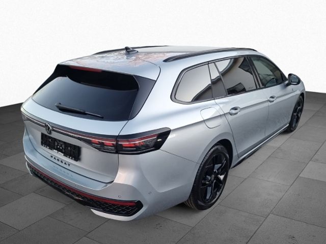 Fahrzeugabbildung Volkswagen Passat 2.0 TSI R-LINE 4MOTION BLACK STDHZ IQ.LIG