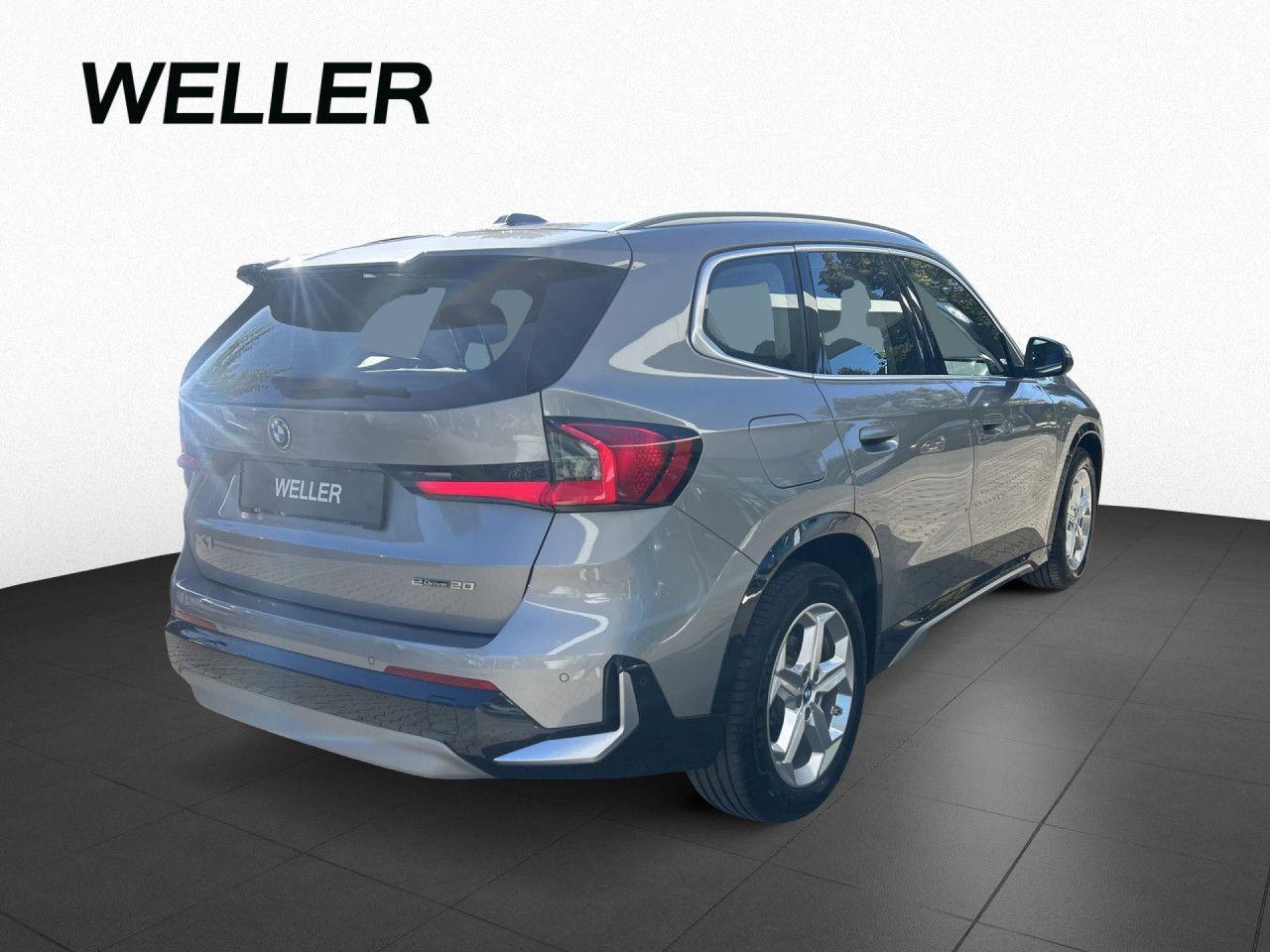 BMW iX1 eDrive20 xLine AdapLED,DrA,Hifi,Kamera,KomZu