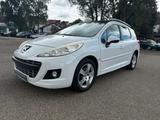 Peugeot 207 SW Premium*ORG.90TSKM*PANO*SHZ*TEILLEDER* - Peugeot 207 aus 2011: SW