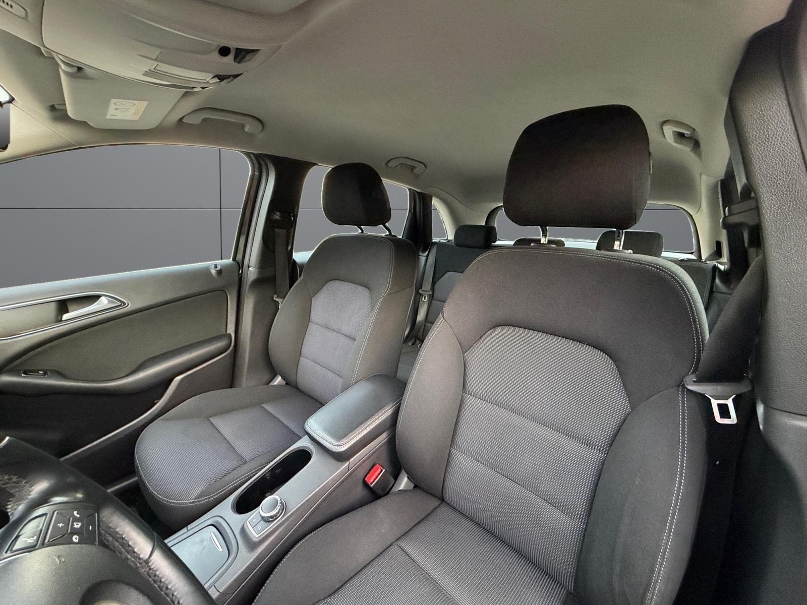 Mercedes-Benz B 180 Sports Tourer, AHK