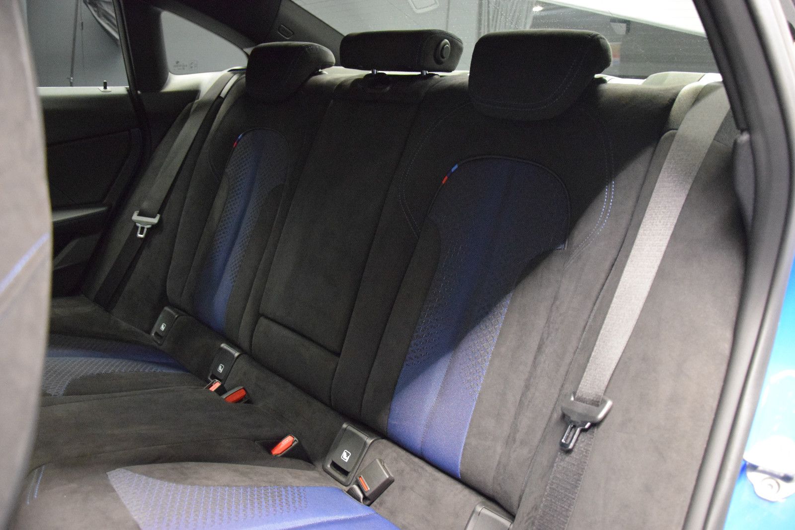 Fahrzeugabbildung BMW 218 i M Sport Gran Coupé Pano HuD Memory Schale