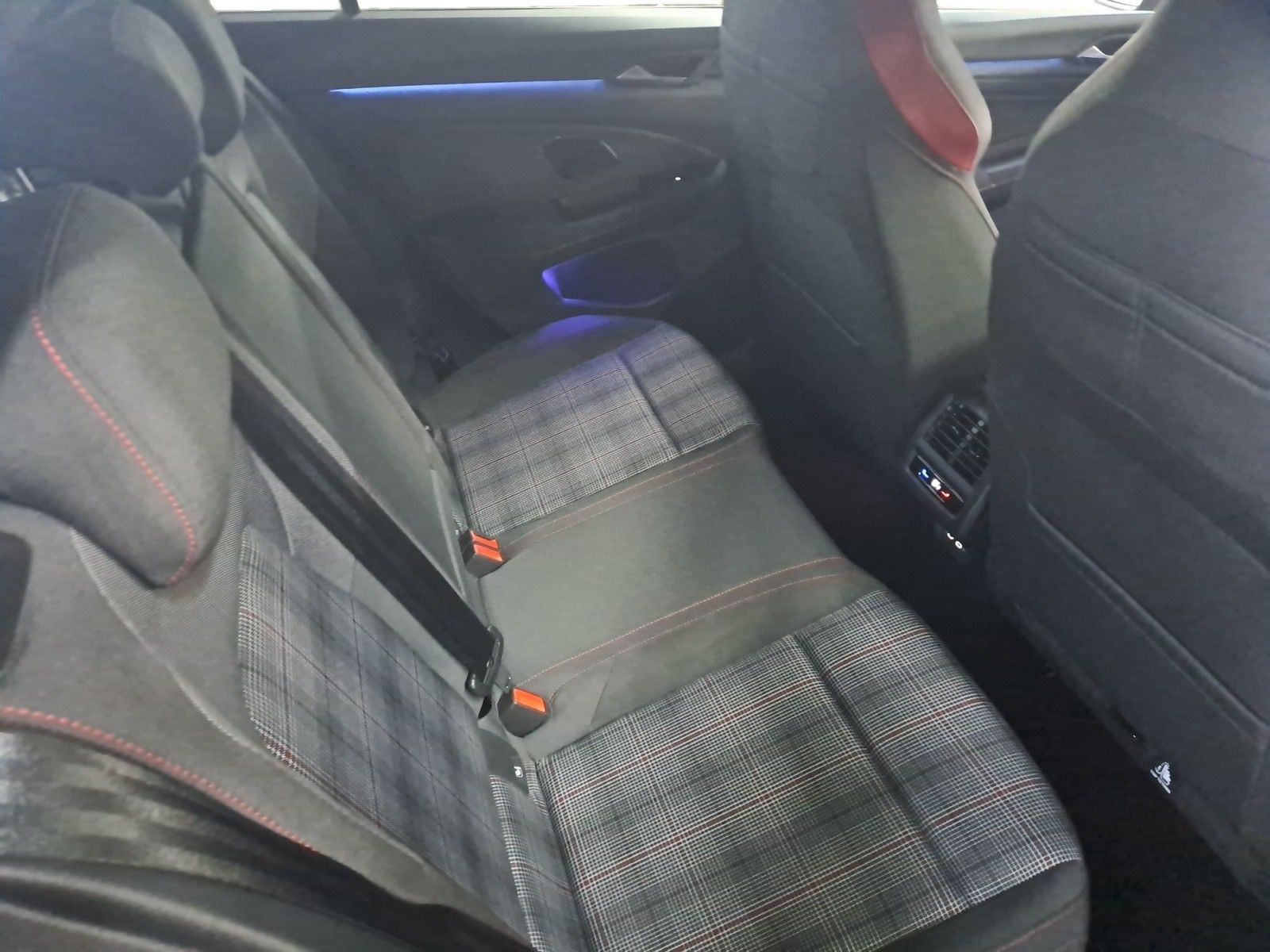 Volkswagen Golf - Bild 14