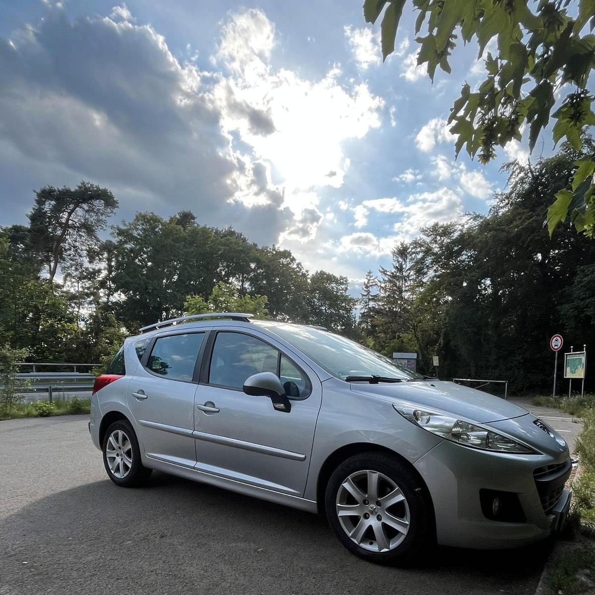 Peugeot 207, 2011