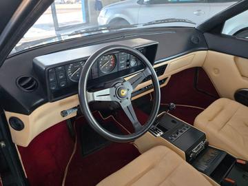 1982 Ferrari MONDIAL 照片 4