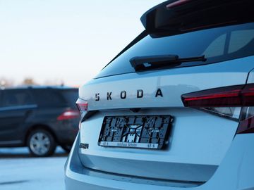 Bild 8 Skoda Fabia DSG Monte Carlo LED SmartLink Kamera 85KW