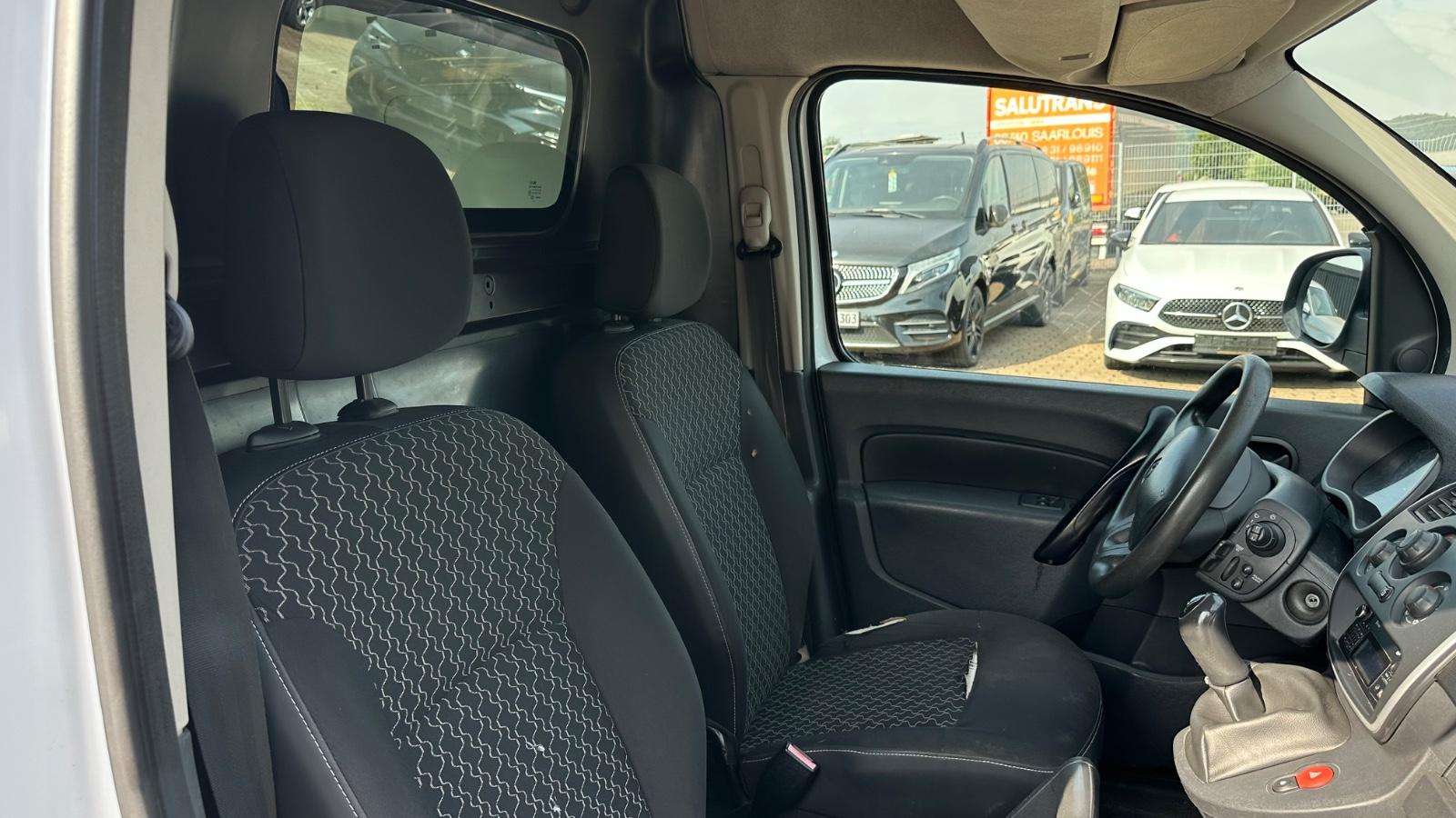 Renault Kangoo 2014 — photo 11