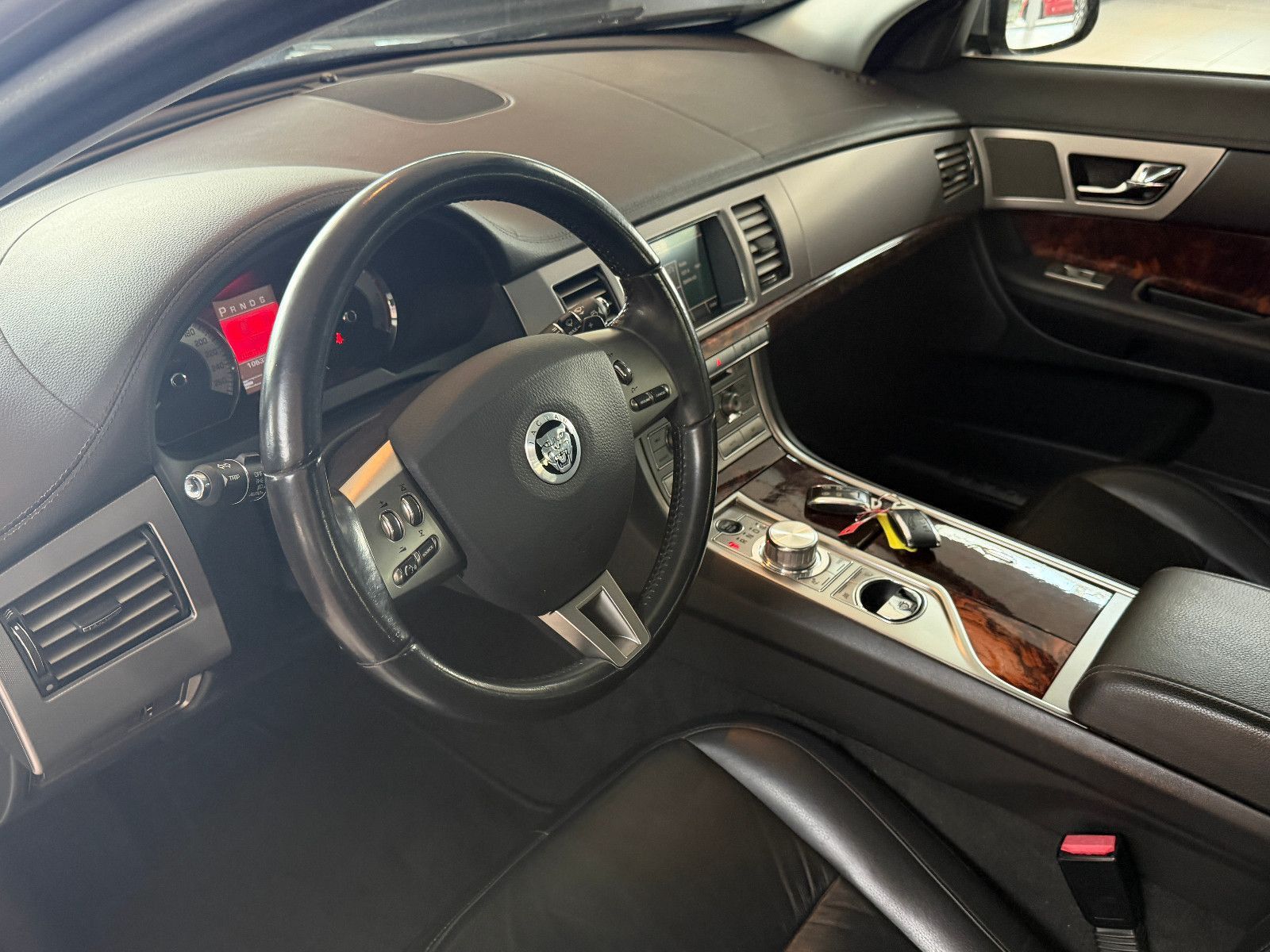 Fahrzeugabbildung Jaguar XF 3.0 V6 Diesel Edition /S-DACH/KAMERA