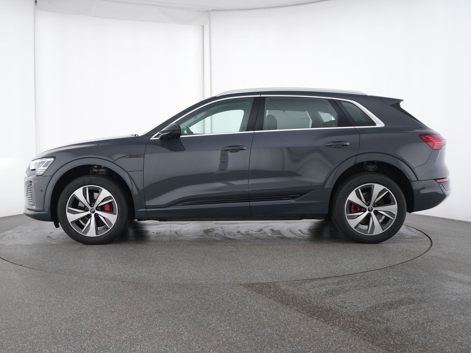 Audi Q8 e-tron - Bild 9